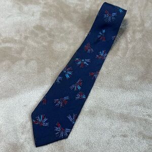 Korean Air Geometric Floral Motif Red White Blue Silk Tie America Birthday